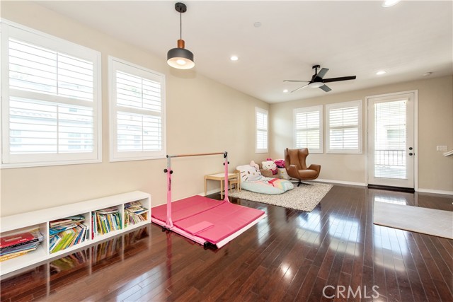 Detail Gallery Image 10 of 35 For 11 Travis Rd, Buena Park,  CA 90621 - 3 Beds | 3/1 Baths