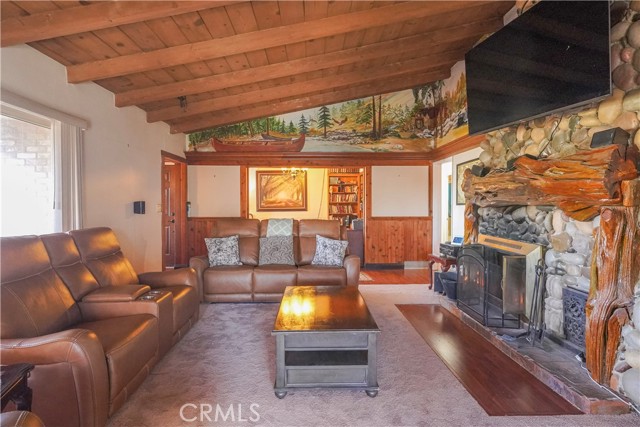 14415 Erie, Apple Valley CA: https://media.crmls.org/medias/aff6ddd3-85f8-4526-a121-82bf827d8e6e.jpg