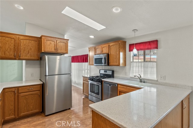 Detail Gallery Image 6 of 26 For 1675 Manzanita Ave #101,  Chico,  CA 95926 - 3 Beds | 2 Baths