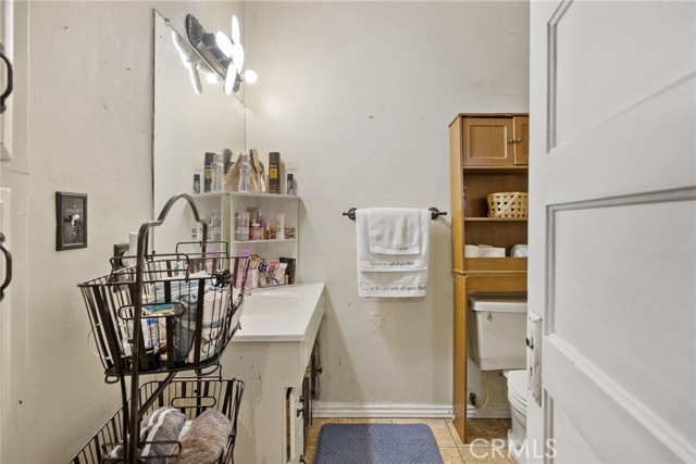 Detail Gallery Image 24 of 49 For 300 N Berry Rd, –,  CA 93272 - 3 Beds | 2 Baths