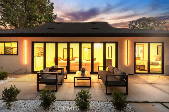Detail Gallery Image 40 of 42 For 22850 Margarita Dr, Woodland Hills,  CA 91364 - 3 Beds | 3/1 Baths