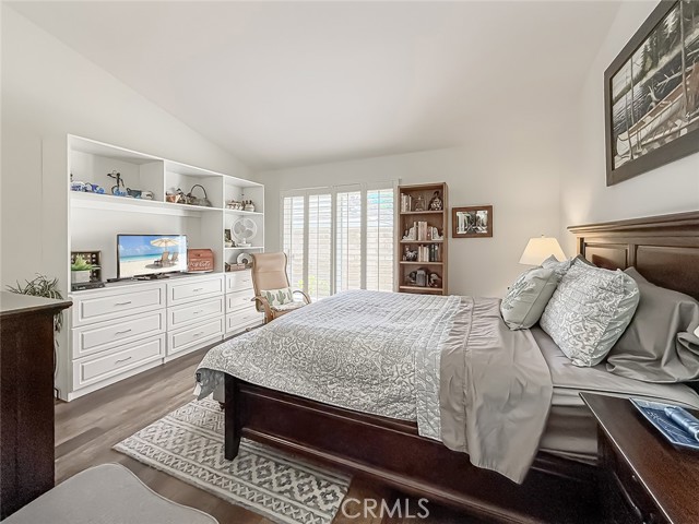 2037 Freesia Avenue, Simi Valley CA: https://media.crmls.org/medias/aff8e07d-8aca-47a4-b77b-bdb8c72e550e.jpg