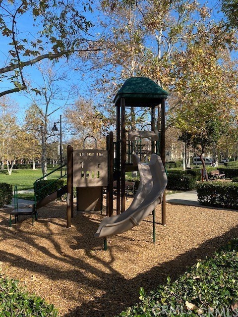 Aff97c65 3bac 4a8b 95cd C04234b04c62