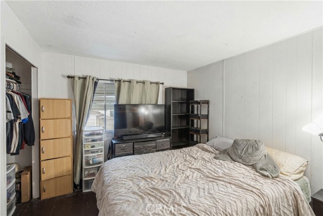 3753 East Ave. I, Lancaster CA: https://media.crmls.org/medias/aff98b21-009b-41c7-a11b-8303d45b1aa7.jpg