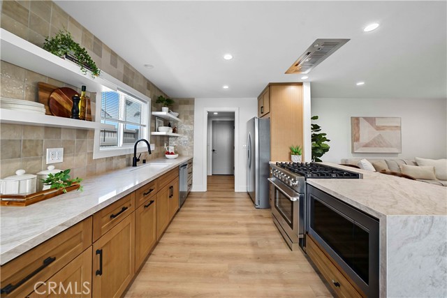 Detail Gallery Image 14 of 44 For 1701 Saybrook, Tustin,  CA 92780 - 3 Beds | 2 Baths