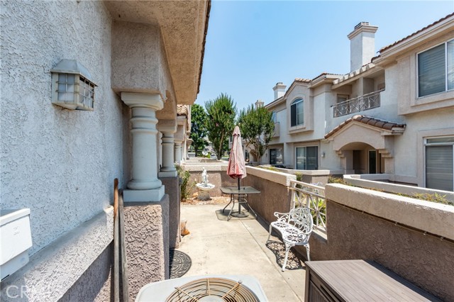 924 N Turner Avenue, Ontario CA: https://media.crmls.org/medias/affa5564-72ec-4528-8b13-b5d0156ecdfc.jpg