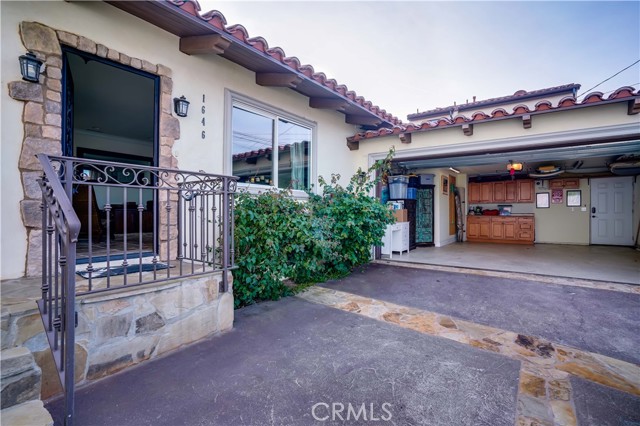 1646 Nelson Avenue, Manhattan Beach, California 90266, 5 Bedrooms Bedrooms, ,2 BathroomsBathrooms,Residential,Sold,Nelson,SB22227258