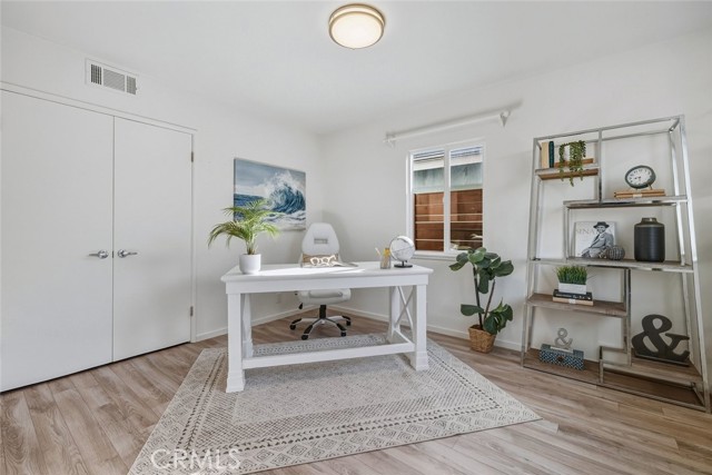Detail Gallery Image 31 of 44 For 3124 Ocean Dr, Oxnard,  CA 93035 - 3 Beds | 2/1 Baths