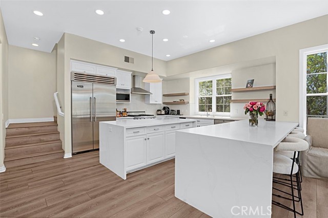 Detail Gallery Image 7 of 25 For 24992 Normans Way, Calabasas,  CA 91302 - 5 Beds | 5 Baths