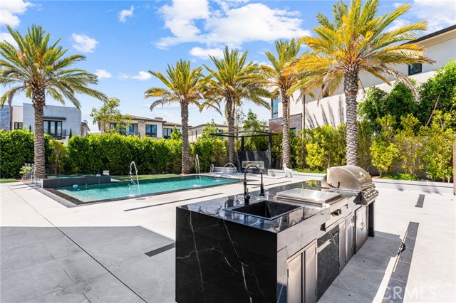 61 Hartman, Irvine CA: https://media.crmls.org/medias/affbac56-08c7-40fe-8a7f-1d15fbf6ec2f.jpg