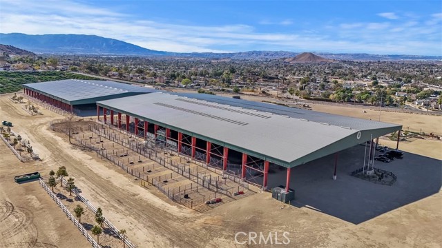 4110 Crestview Drive, Norco CA: https://media.crmls.org/medias/affc8835-025e-4498-a71b-da95863a1a16.jpg