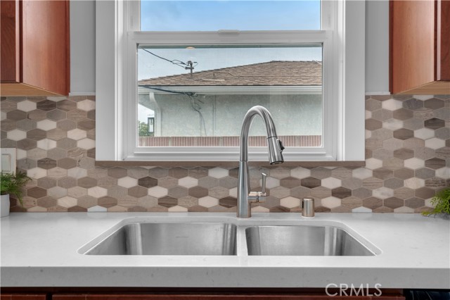 Detail Gallery Image 16 of 42 For 2427 W 239th St, Torrance,  CA 90501 - 3 Beds | 2 Baths