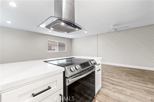 Detail Gallery Image 10 of 42 For 16407 La Bonita Ln #140,  Huntington Beach,  CA 92649 - 2 Beds | 1 Baths