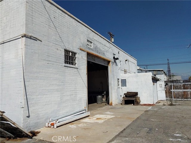 1232 W Base Line Street, San Bernardino, California 92411, ,Commercial Sale,For Sale,1232 W Base Line Street,CRHD23104007