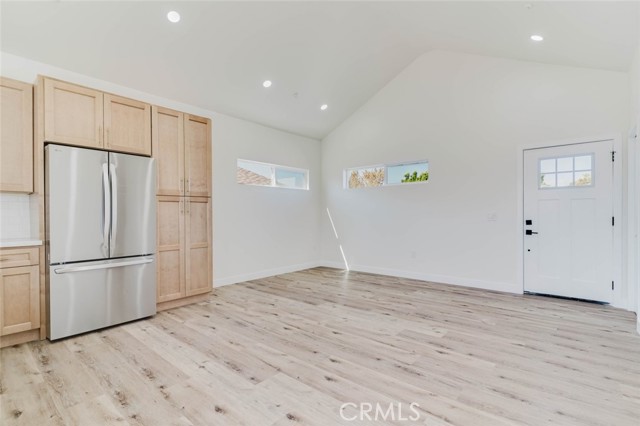 5732 Willowcrest Avenue, 3 photo 11
