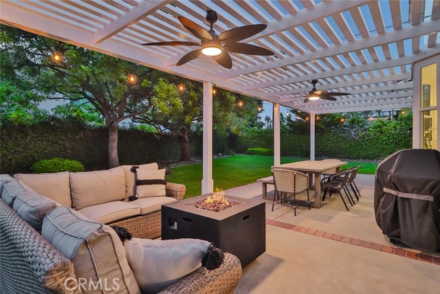 2505 Peachwood Place, Westlake Village CA: https://media.crmls.org/medias/afff6197-ce22-4b02-b9b3-a60b887243a2.jpg