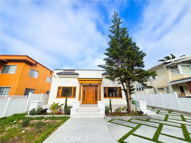 Detail Gallery Image 3 of 13 For 1642 5th Ave, Los Angeles,  CA 90019 - 3 Beds | 2 Baths