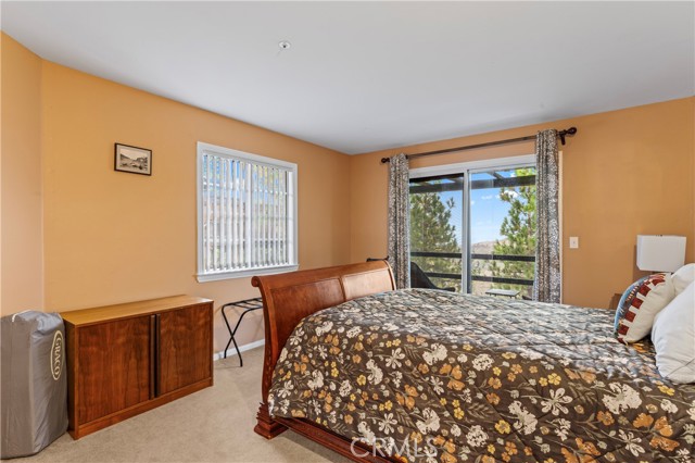 Detail Gallery Image 14 of 40 For 1285 Yukon Dr, Lake Arrowhead,  CA 92352 - 3 Beds | 2/1 Baths