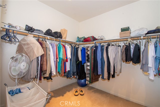 403 Montebello Oaks Drive, Paso Robles CA: https://media.crmls.org/medias/b000dd20-4895-4eb6-a748-0973ca02c29a.jpg