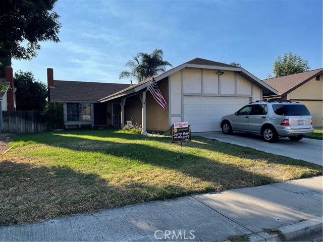 Detail Gallery Image 1 of 9 For 827 Plumwood St, Colton,  CA 92324 - 3 Beds | 2 Baths