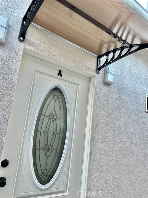 Detail Gallery Image 4 of 14 For 1040 Ruberta Ave a,  Glendale,  CA 91201 - 2 Beds | 2 Baths