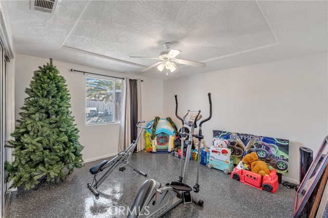 Detail Gallery Image 18 of 44 For 19084 Rocksprings Rd, Hesperia,  CA 92345 - 4 Beds | 2 Baths