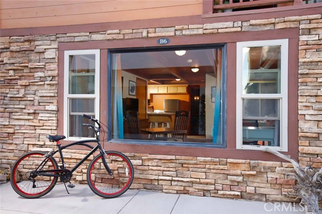 Detail Gallery Image 4 of 35 For 6 B Surfside, Surfside,  CA 90743 - 4 Beds | 3/1 Baths