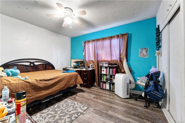 Detail Gallery Image 3 of 26 For 243 E 68th St, Los Angeles,  CA 90003 - – Beds | – Baths