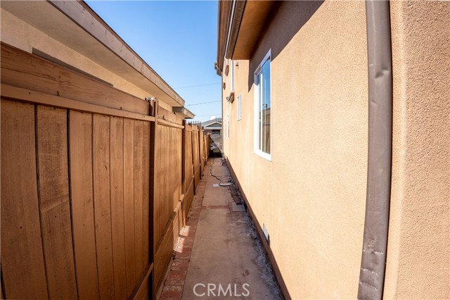 4622 W 131st Street, Hawthorne CA: https://media.crmls.org/medias/b002e6f3-0c35-4a31-becd-9922d4e34b86.jpg