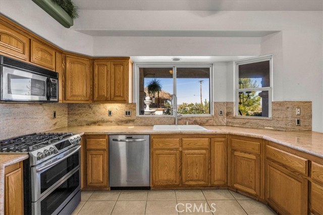 Detail Gallery Image 16 of 61 For 58484 Juarez, Yucca Valley,  CA 92284 - 4 Beds | 2 Baths