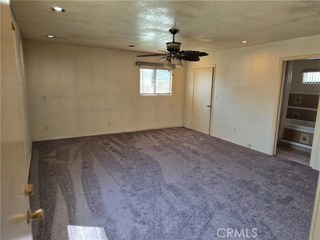 16513 S Pannes Avenue, Compton CA: https://media.crmls.org/medias/b003cbe3-c102-4cf5-a766-7b71b5e5bbb0.jpg