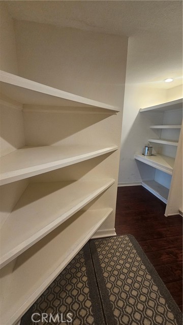 22947 Nadine Circle, Torrance CA: https://media.crmls.org/medias/b00445f0-ba77-4cf9-9398-622e5c77aa5d.jpg