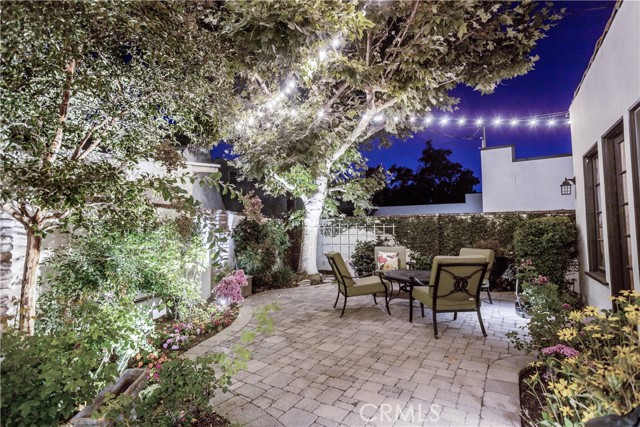 920 Coronado Drive, Glendale CA: https://media.crmls.org/medias/b004ab8c-6145-4555-acf1-9c8baab9cb67.jpg
