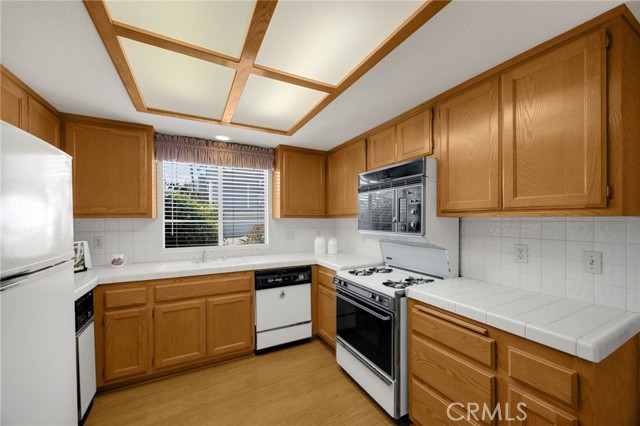 Detail Gallery Image 14 of 37 For 115 N Mountain a,  Monrovia,  CA 91016 - 1 Beds | 1 Baths