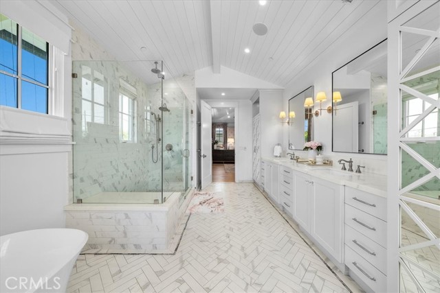 Image 36 of 62 For 910 28th Street