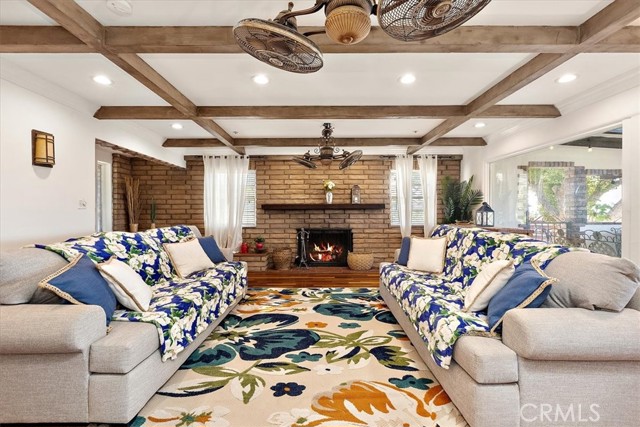 Detail Gallery Image 7 of 60 For 3428 Circle Rd, San Bernardino,  CA 92405 - 4 Beds | 2 Baths