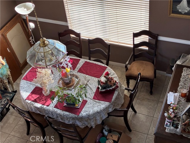 Detail Gallery Image 10 of 16 For 29385 Polo St, Highland,  CA 92346 - 4 Beds | 3 Baths