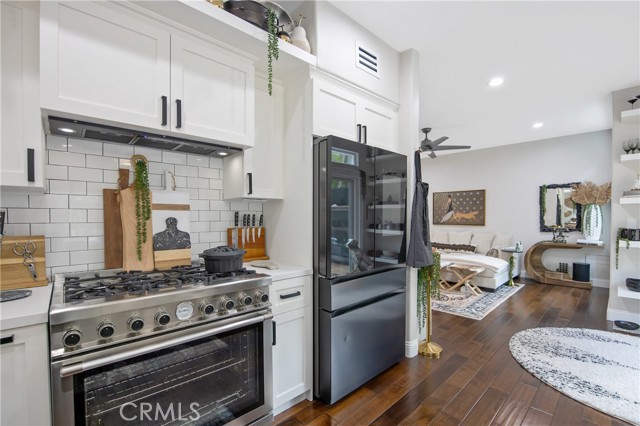 Detail Gallery Image 17 of 51 For 133 Concerto, Oak Park,  CA 91377 - 3 Beds | 3 Baths