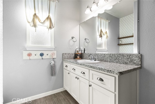 Detail Gallery Image 16 of 34 For 3465 Shaker Ln, Chico,  CA 95973 - 3 Beds | 2 Baths