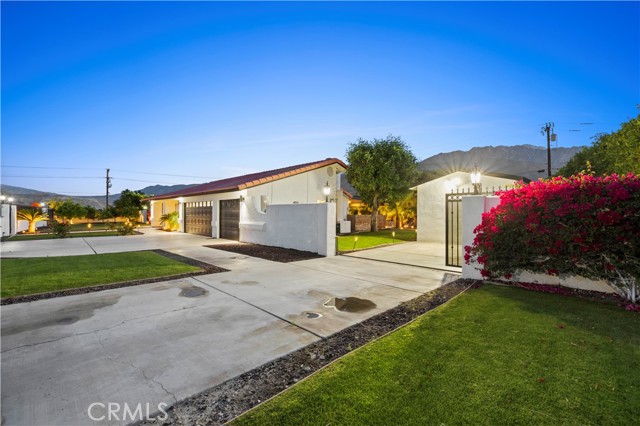 Detail Gallery Image 4 of 75 For 1757 Park View Drive, Palm Springs,  CA 92262 - 4 Beds | 2 Baths