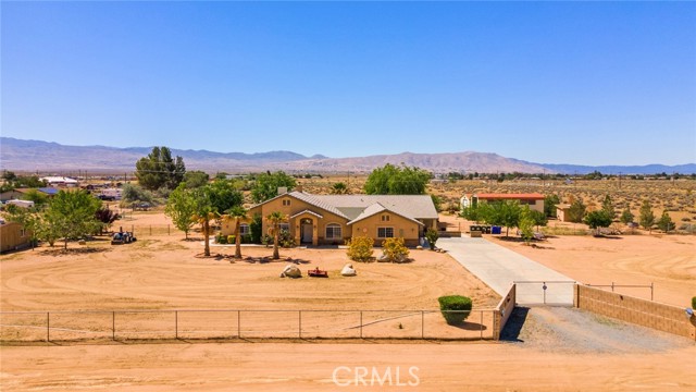 Detail Gallery Image 46 of 55 For 23465 Cherokee Rd, Apple Valley,  CA 92307 - 5 Beds | 3/1 Baths