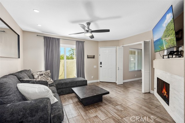 5 Largo Street, Laguna Niguel CA: https://media.crmls.org/medias/b00995d1-c7f4-46cf-a635-a9928a8e3cd8.jpg
