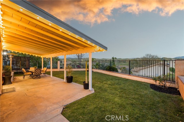 Detail Gallery Image 35 of 38 For 27606 Moonlight Pl, Castaic,  CA 91384 - 3 Beds | 2/1 Baths