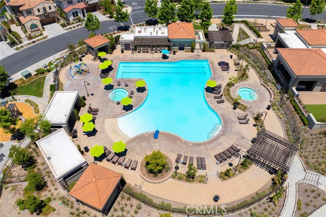 Detail Gallery Image 32 of 39 For 200 Winterbrook, Lake Forest,  CA 92610 - 2 Beds | 2/1 Baths