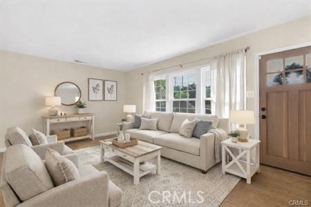 Front Image Thumbnail for CRSR26045875