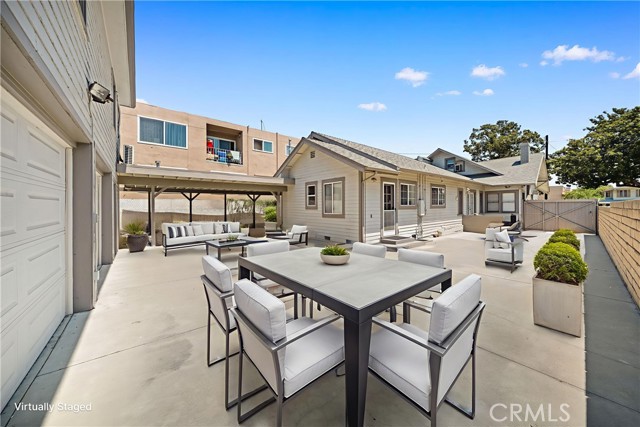 909 N. STONEMAN AVE, Alhambra CA: https://media.crmls.org/medias/b00bfaae-17f8-485e-8cb8-77618e50a08d.jpg