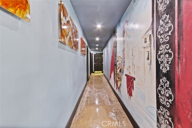 8759 Glenoaks Boulevard, Sun Valley CA: https://media.crmls.org/medias/b00bfea3-2c40-4f53-873c-76200d2ad4e2.jpg