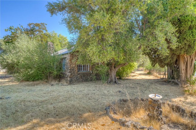 16 Rocky Drive, Oroville CA: https://media.crmls.org/medias/b00c0adb-5eeb-4210-9ecf-33b25a6106d5.jpg