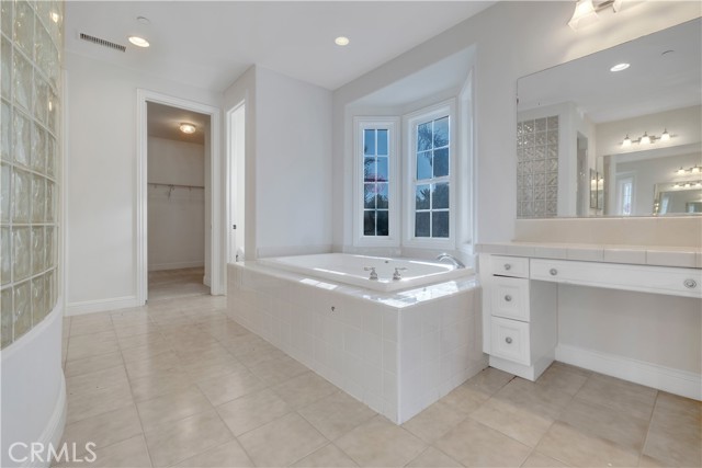 Detail Gallery Image 35 of 48 For 4925 Lone Acres Ct, Rancho Cucamonga,  CA 91737 - 5 Beds | 4/1 Baths