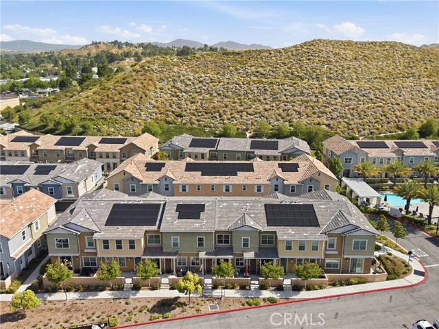 22864 Acoustic, Saugus CA: https://media.crmls.org/medias/b00dcaf2-2651-42d2-9561-f92573057d43.jpg